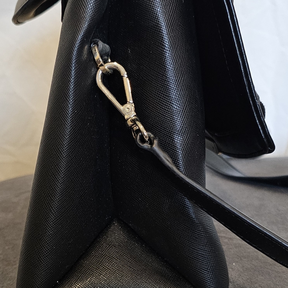 *UNIQUE* Ted Baker Black Satchel with Floral Embellishments - Picture 11 of 16